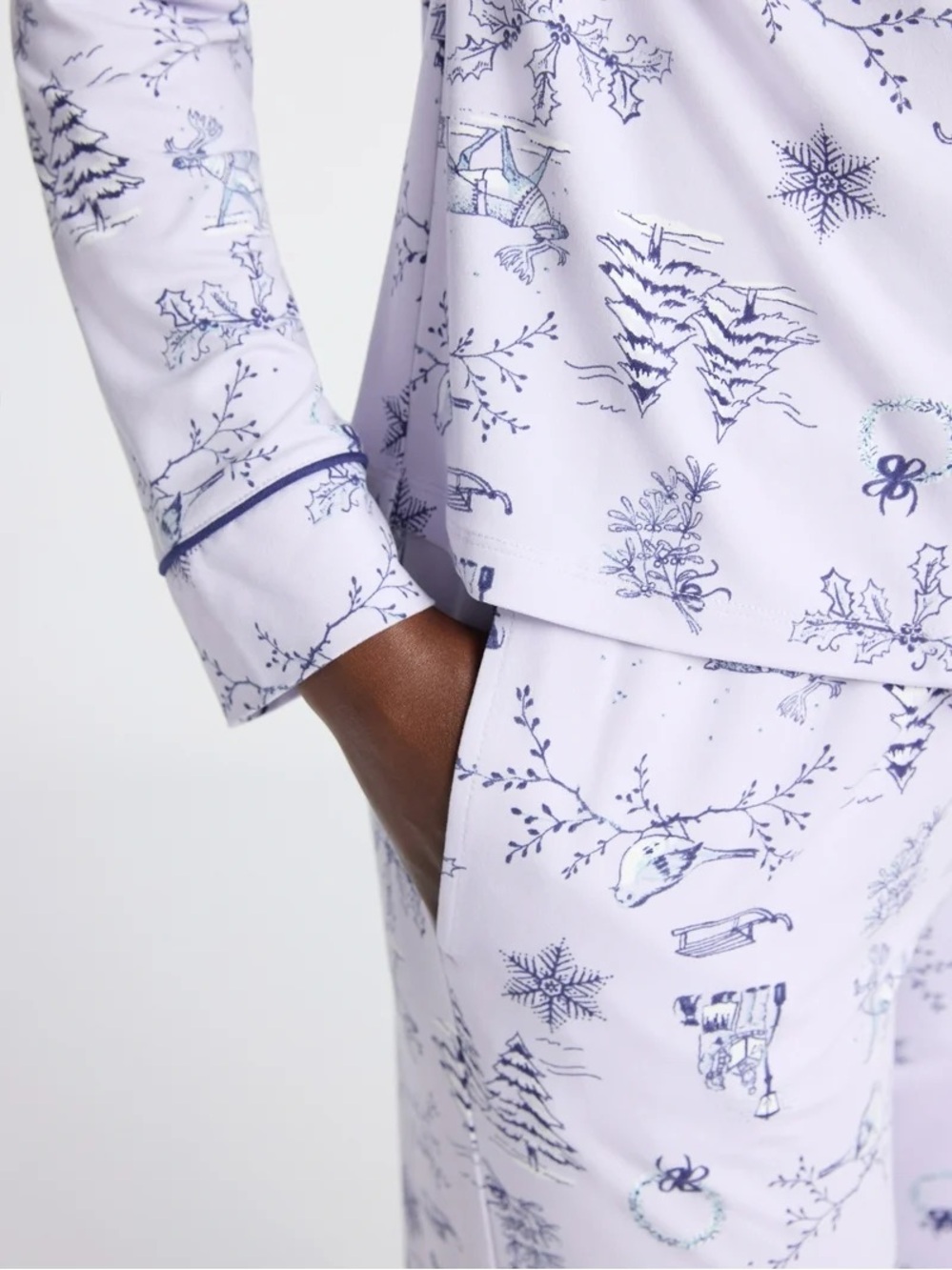 Women's Lavender Printed Two-Piece Pajama Set - Long Sleeve Button-Up - Picture 3 of 6